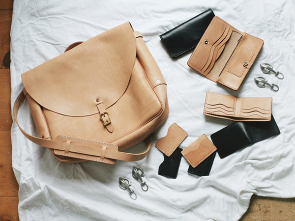 Albatross_Brand_Leather_Goods_1